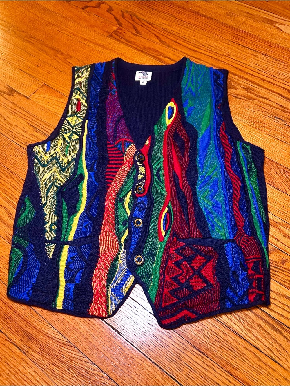 Vintage Authentic Handmade BONZ Australia 3D Knit Pure Wool Vest Men’s XL- COOGI